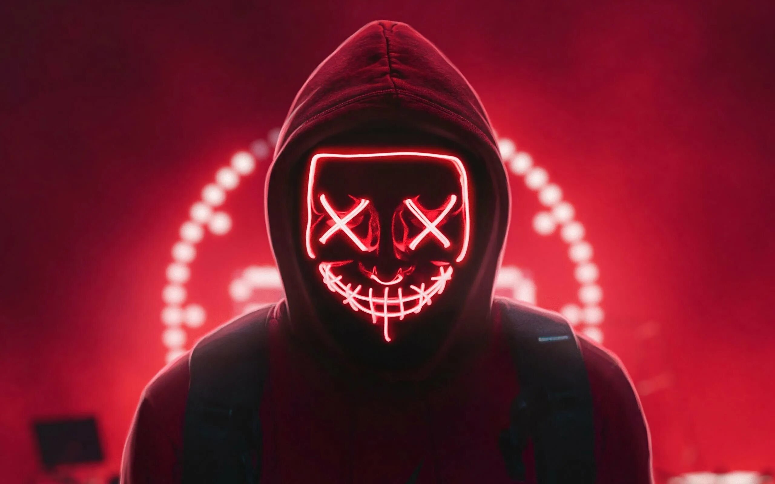 Крутые люди в масках. Маска. Ютуб канал маски. Ютуб канал маски. Неоновая маска.