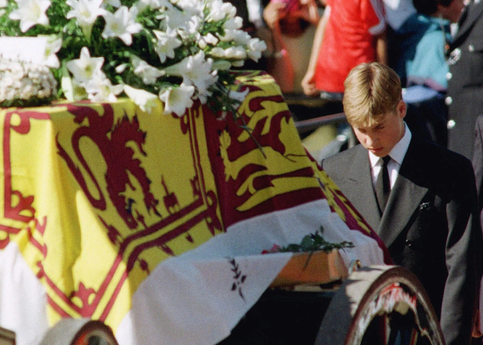 Фото похороны дианы. Похороны принцессы Дианы 1997.