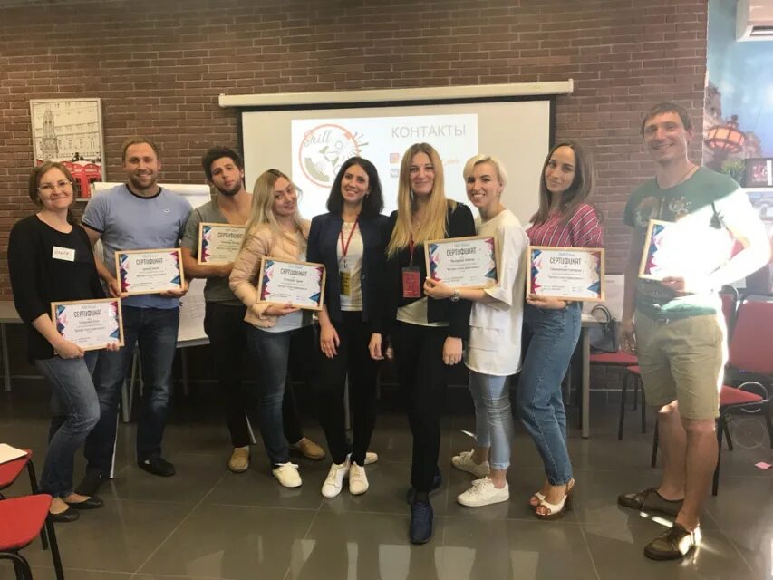 Альтура анапа танцевальная школа. Скилл школа. Lucky skills school. Скилл школа. Танцевальная школа анапа.