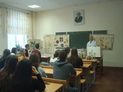 Гимназия 102