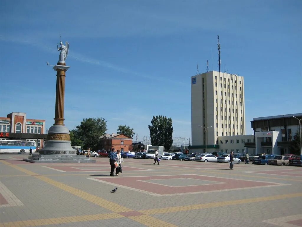 Г лиски где. Город Лиски Воронежской области. Главная площадь города Лиски Воронежской. Лиски Центральная площадь. Лиски фото города.