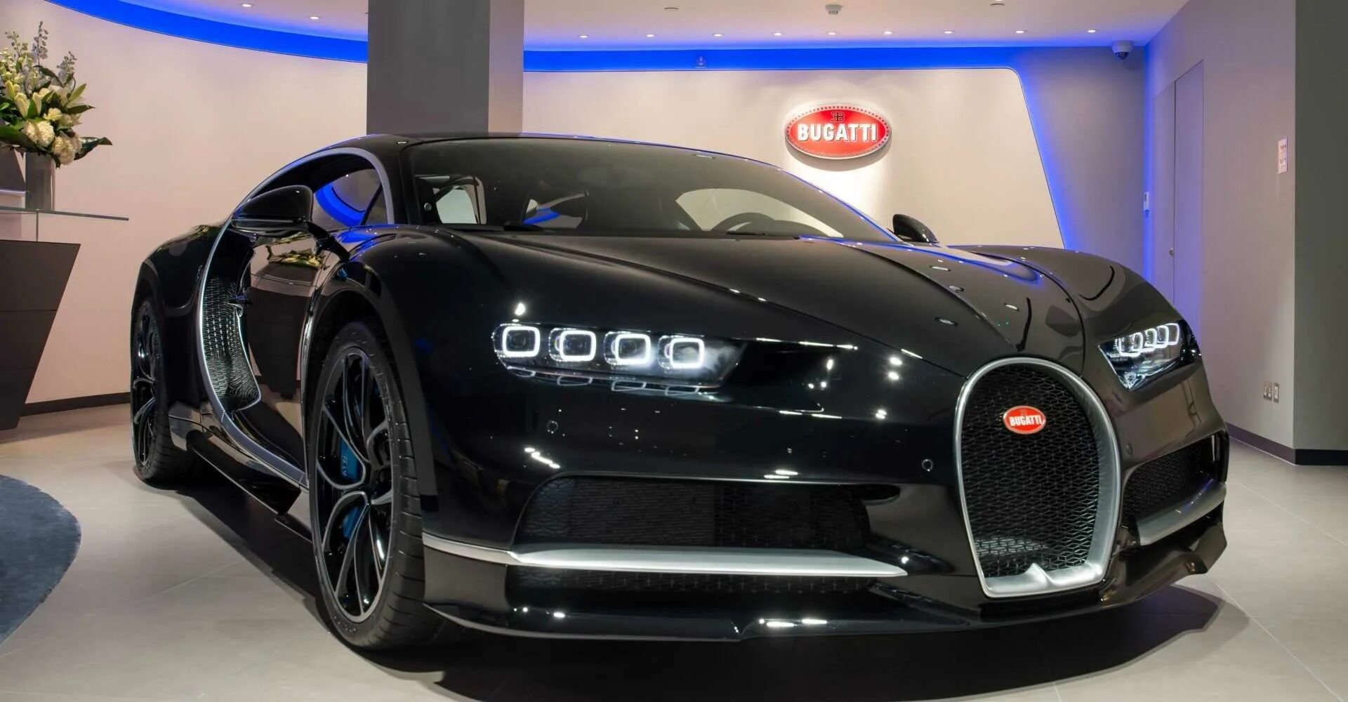 Картинка bugatti. Бугатти ЧИРОН 2016. Бугатти ЧИРОН новый. Бугатти Вейрон. Новая Бугатти 2022.