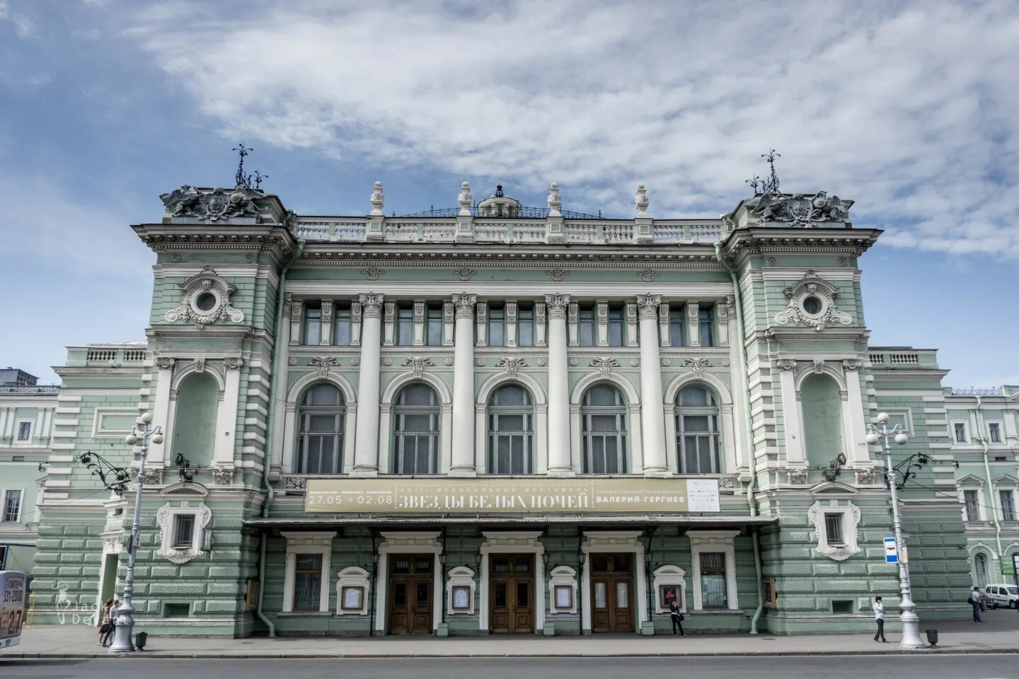 Рейтинг театров санкт петербурга. Мариинский театр Санкт-Петербург. Здание Мариинского театра в Санкт-Петербурге. Мариинский театр оперы и балета Санкт-Петербург. Мариинский театр Питер.