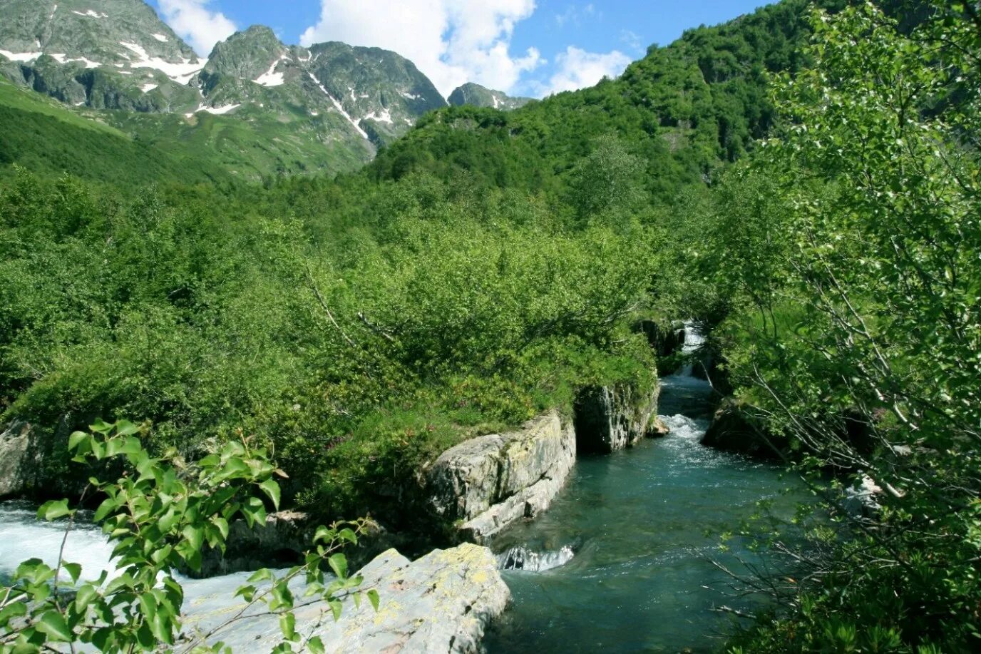 Долина реки киша. Река киша Адыгея. Долина р.Гурмай. Адыгея слияние рек киша и белая фото. Река киша