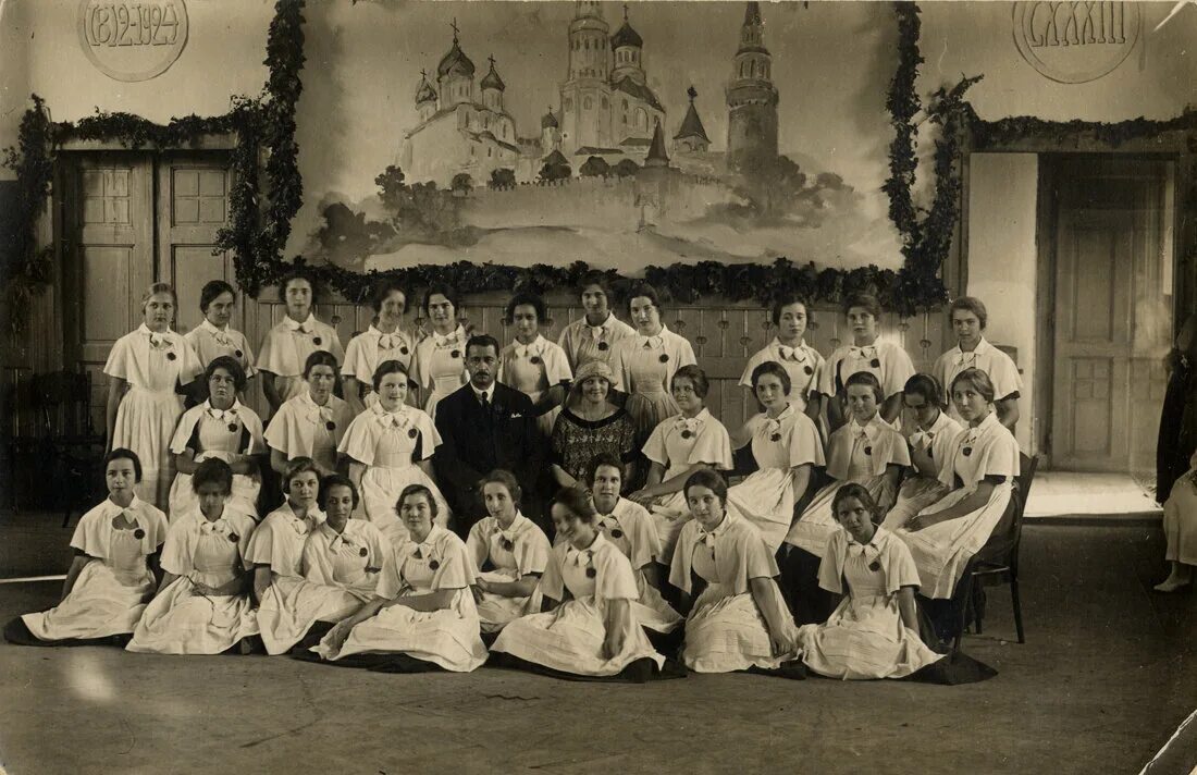 Институт благородных девиц. Институт благородных девиц мадам соколова. Смольный институт благородных девиц сериал. Институт благородных девиц 97 серия. Анна исайкина институт благородных девиц.