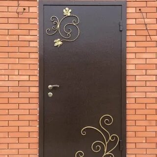 Двери металлические входные ковкой
