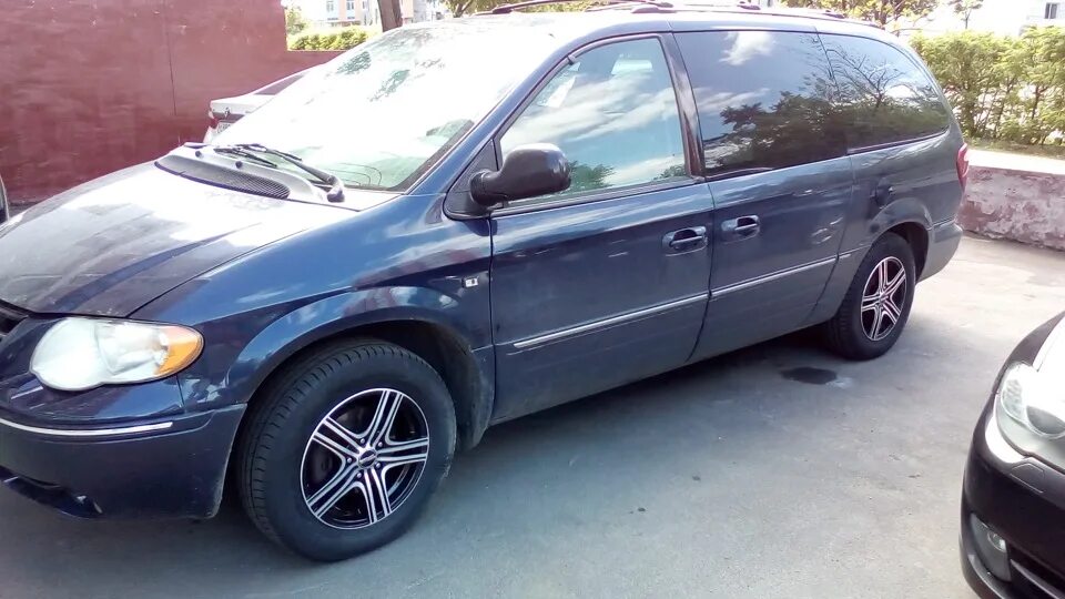 Dodge Caravan 3.8. Додж Караван 2001. Диски Додж Караван r16. Додж Караван 4. Караван диски купить