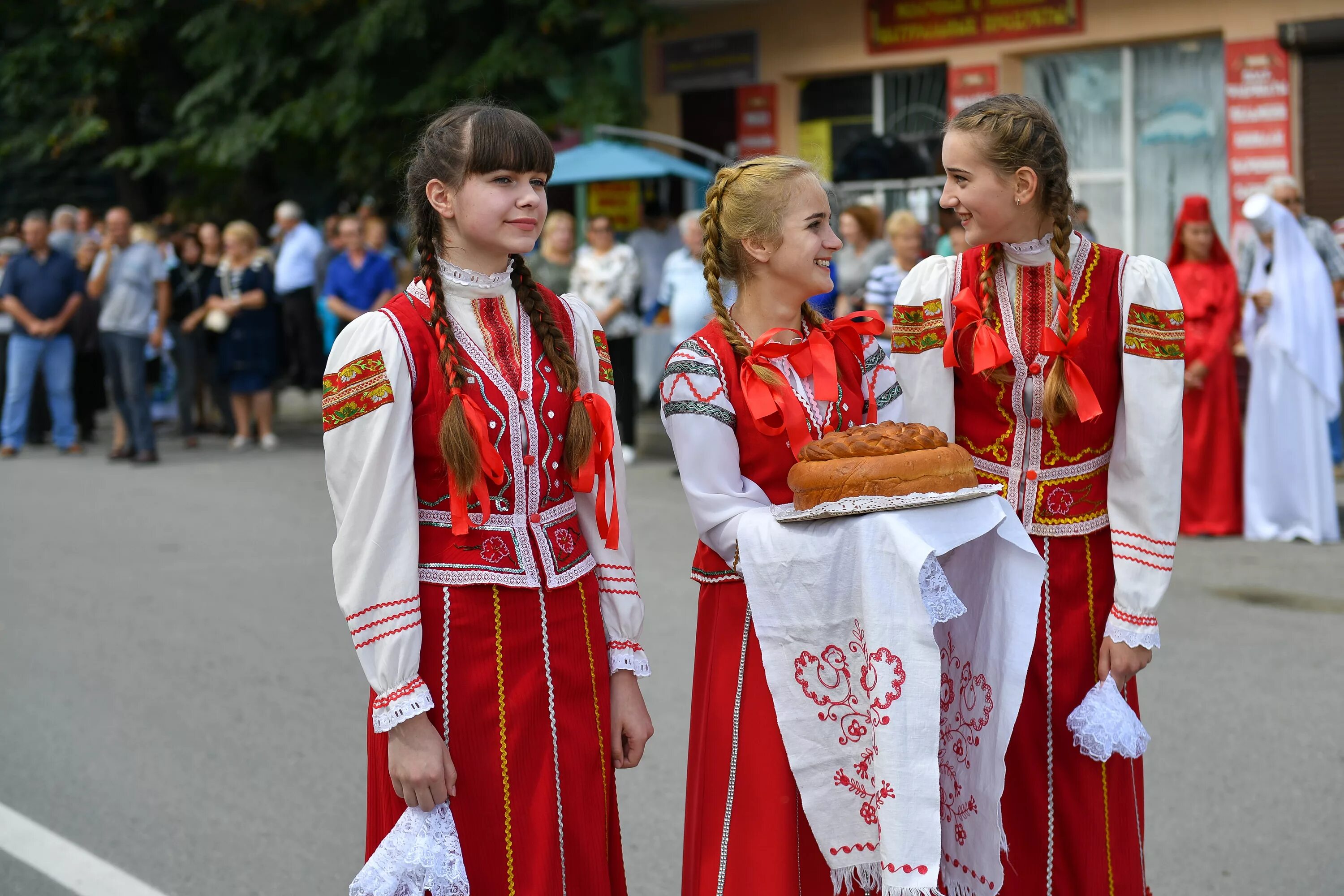 Погода в станице архонская. Станица Архонская Северная Осетия. Станица Архонская Владикавказ. Станица Архонская Северная Осетия станица Архонская Северная. Школа станица Архонская Осетия.