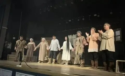 Успех на концерте. Праздничный концерт. Отчетный концерт студии эстрадного вокала. Театр кот воронеж. К юбилею артиста.