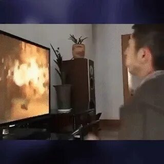 Телевизор у любы сломался