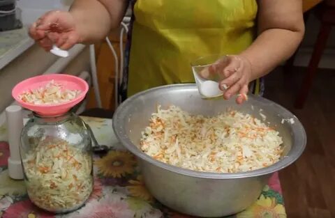 Солить в алюминиевой