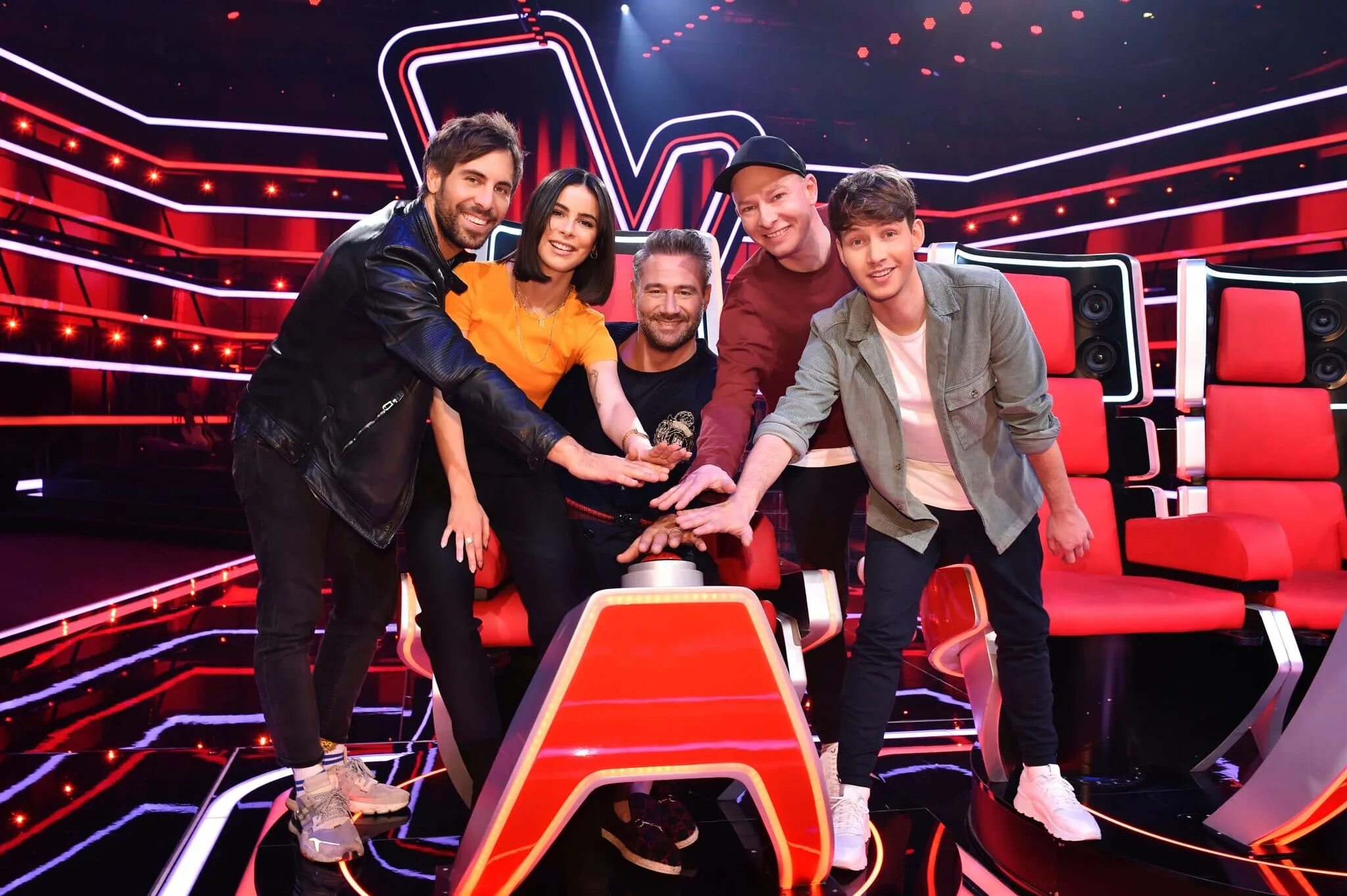 Justin из voice kids 2020. The voice australia 2018 судьи. The voices. Choicer voicer. The voice australia 2019 судьи.