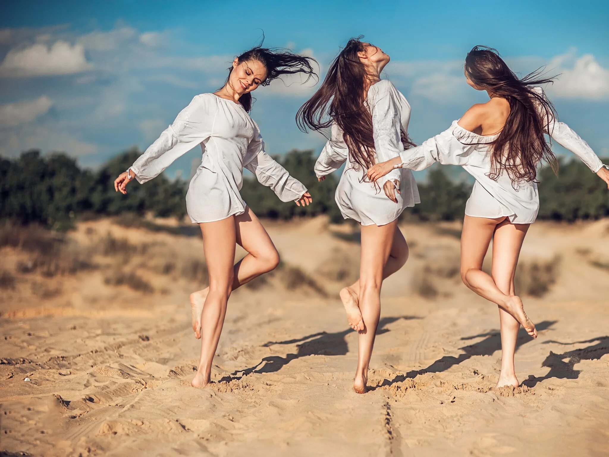 Красивые подруги. Счастливая девушка. Фотосессия подружек. Подруги на природе. Girls experience