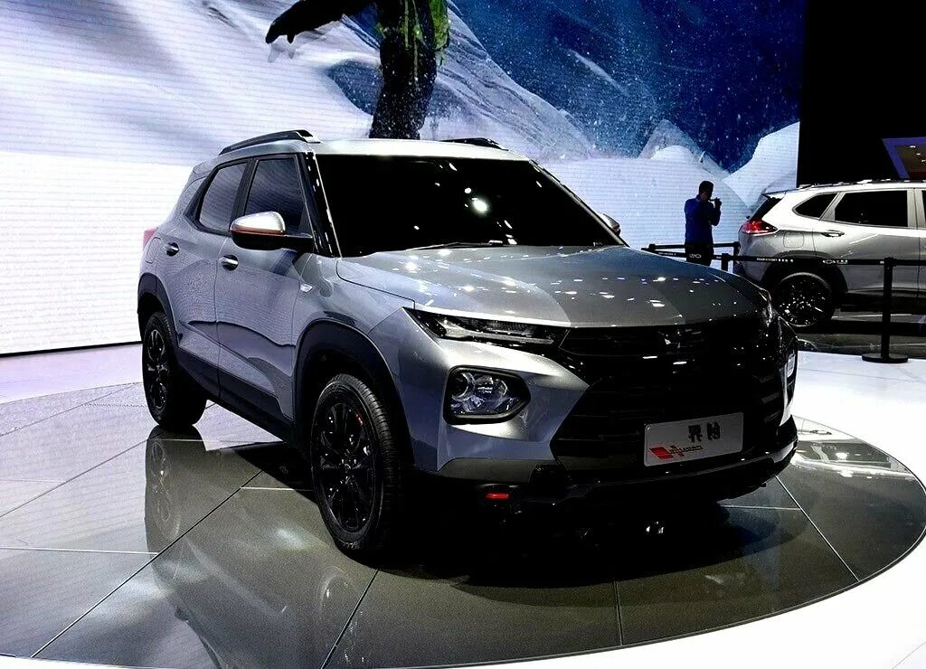 Новый лучший кроссовер. Chevrolet trailblazer 2025. шевроле трейлблейзер 2025. новый шевроле трейлблейзер 2025. chevrolet trailblazer 2025 года.