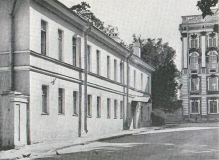 Дом директора школы