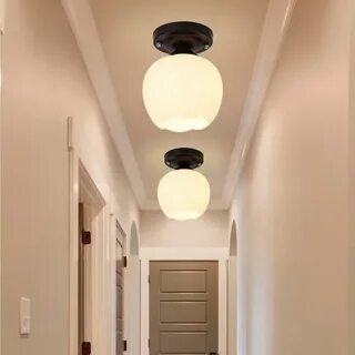 Светильник в прихожую