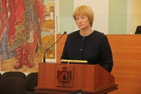 Министр социальной защиты населения