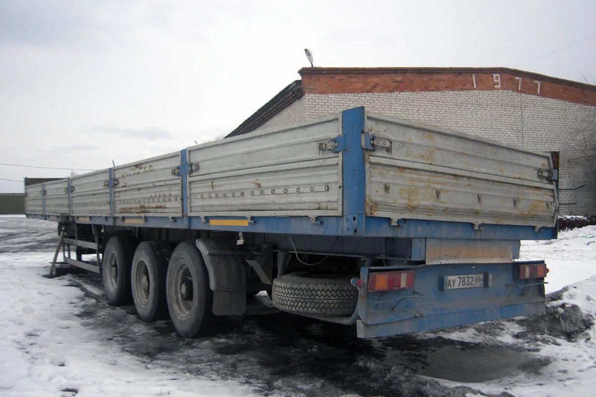 Купить прицепы свердловской области бу. Полуприцеп ау.