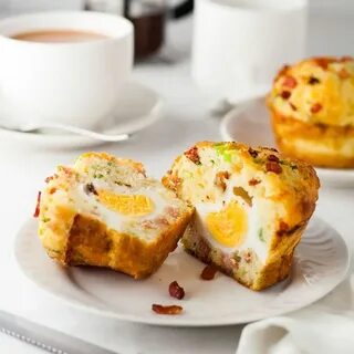 Маффин с яйцом и беконом