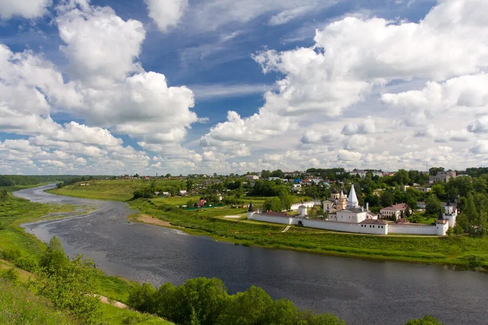 Старица км. Тверская область старицкий район старица. город старица на волге. старица тверская набережная. старица река тверь.