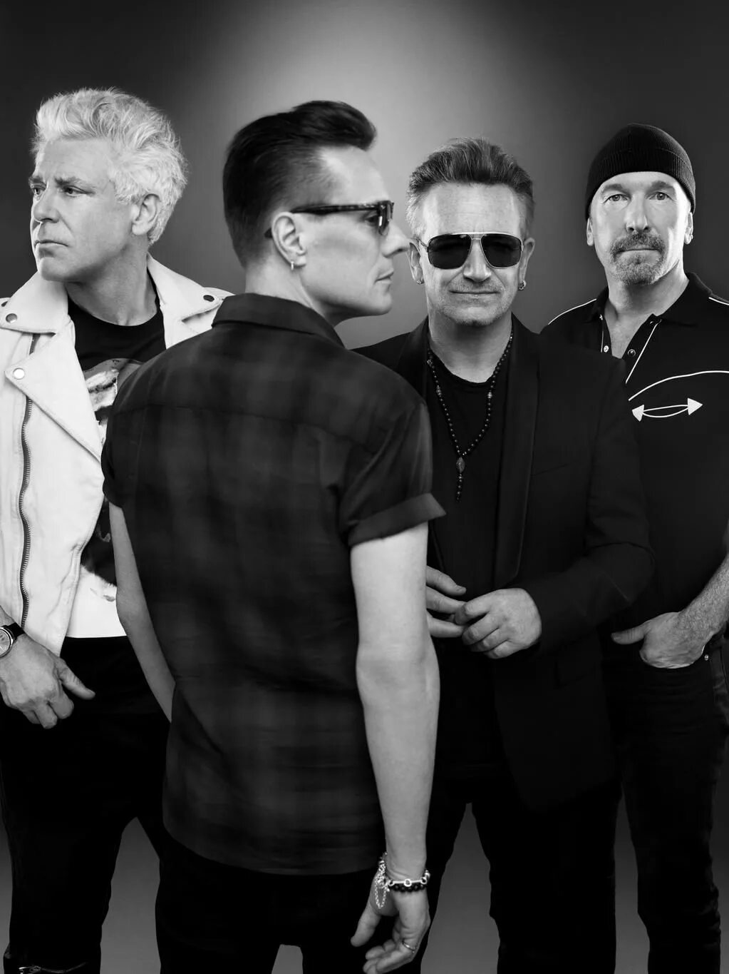 Музыкальные группы. Рок группа u2. 2u группа 2021. U2 в стиле. U2 фото группы.