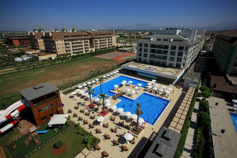 Connected life belek. Дионис отель Белек. Отель Дионис Турция. Life Belek 5 Турция. Life Belek 5 Турция боразкент.