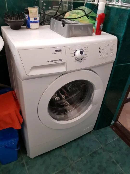 Zanussi slim zws 181. Занусси слим стиральная машинка. Zanussi slim. Zanussi slim. Стиральная машинка zanussi slim zws1101.