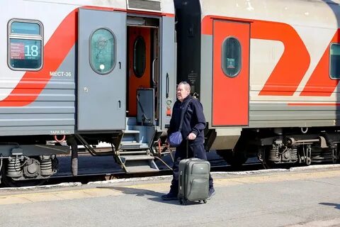 Какие поезда задержаны