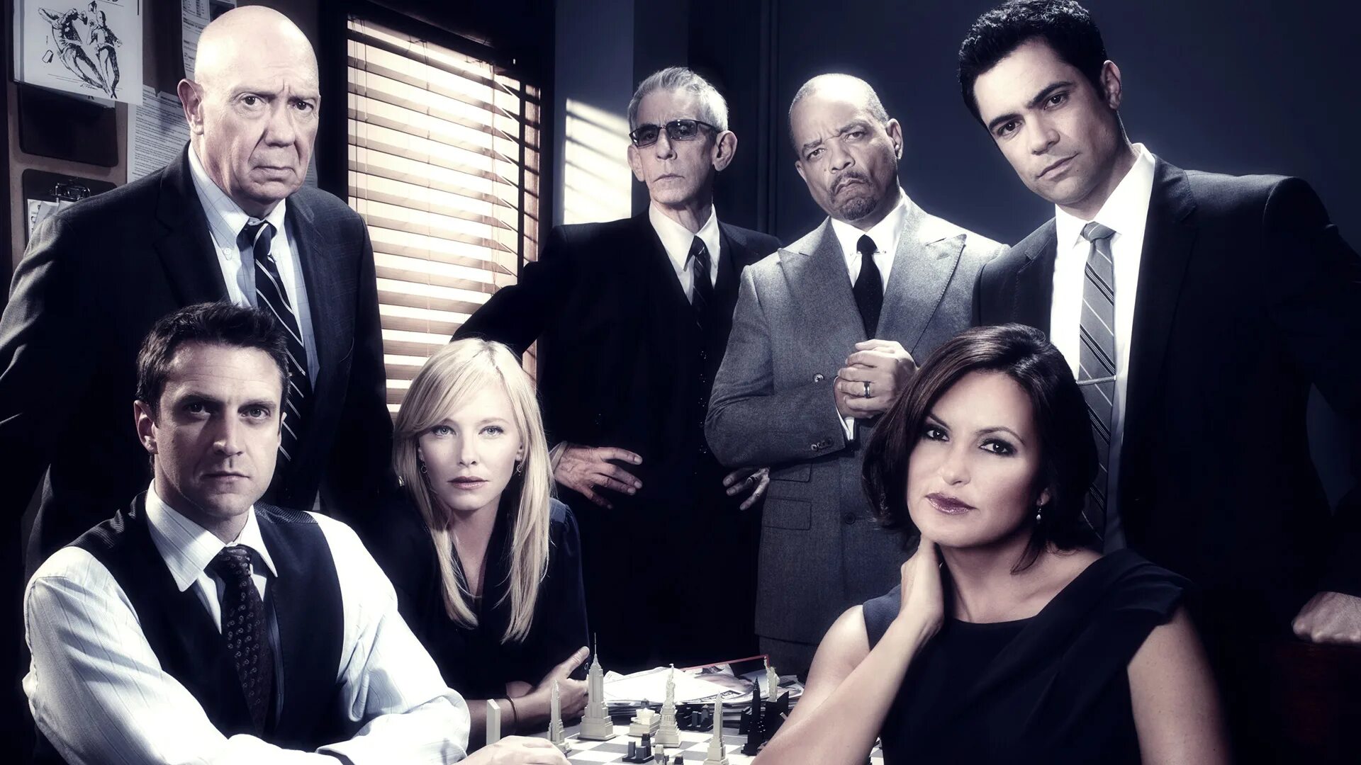 Закон и порядок дата выхода. Law order сериал. сериал special victims unit. svu сериал. закон и порядок сериал сша.