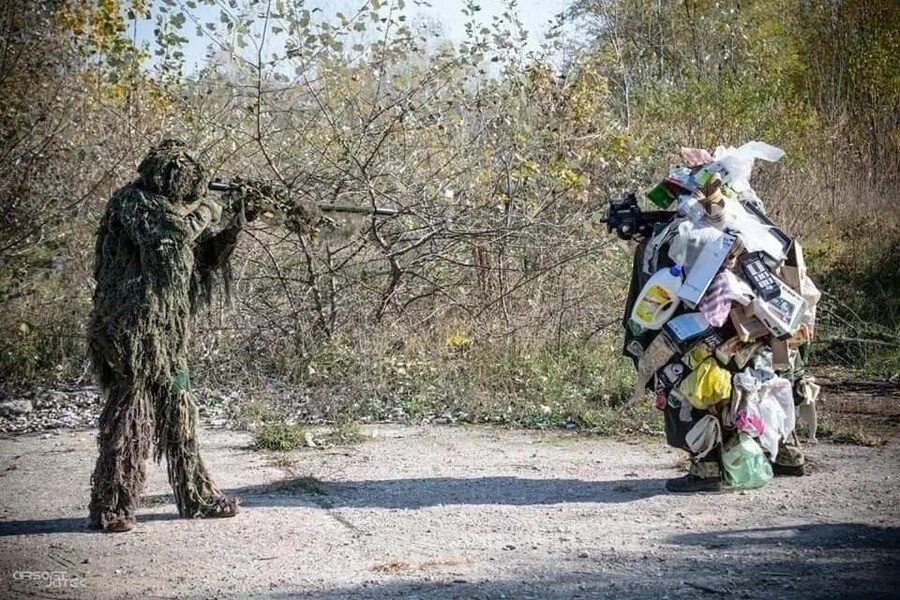 Urban Ghillie Suit. Мусорный камуфляж. Военный бомж