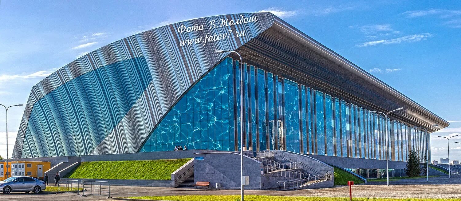 Спортивный комплекс в Казани ДВВС. Дворец водных видов спорта Казань баскетбол. Дворец водных видов спорта Казань зимой. Бассейн водных видов спорта снаружи