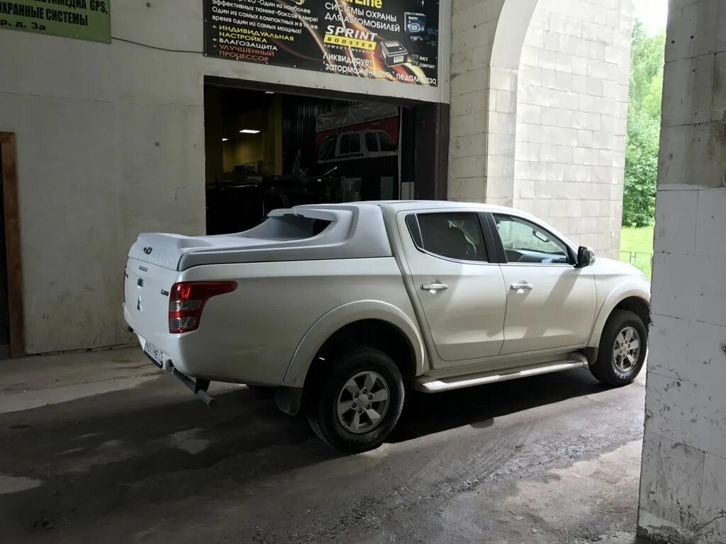 L200 mitsubishi кузова. Mitsubishi l200 2021 кунг. Крышка кузова Mitsubishi l200 2020. Митсубиси л200 2021 с кунгом. Mitsubishi l200 fullbox.