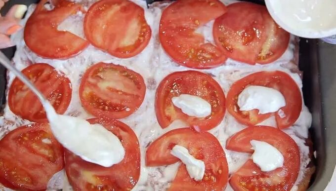 A Simple Creamy Salad Dressing Recipe Recipe Vegetable side dishes recipes, Reci