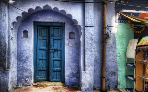 Door studios