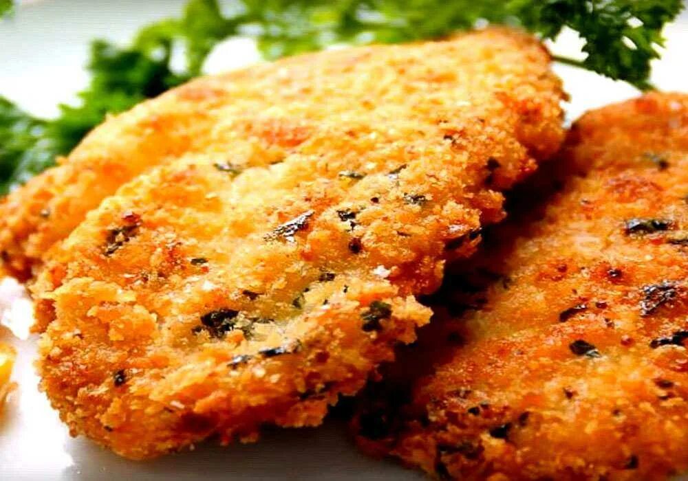 свиная корейка шницель. эскалоп куриный. шницели куриные рецепт с фото. шницель куриный шницель. шницель с филе курицы.