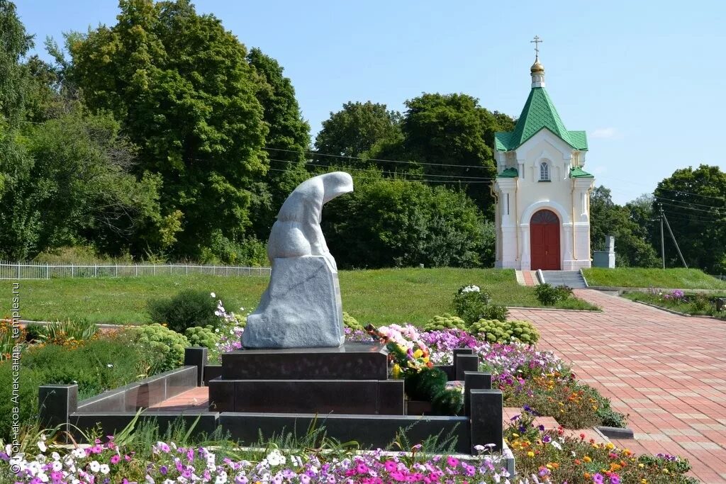 Биография орловской области. Мемориальный комплекс «Вяжи», Новосильский район. Село Вяжи Новосильского района Орловской области. Вяжи Орловская область мемориальный комплекс. Мемориал Новосиль Орловская.