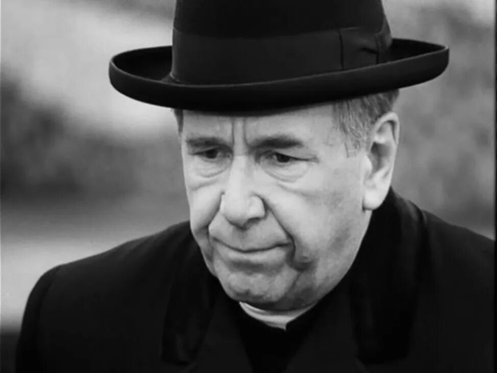 Пастор шлаг актер 17 мгновений. Ростислав плятт семнадцать мгновений весны. Ростислав плятт 17 мгновений весны. Ростислав плятт пастор шлаг. 17 мгновений весны пастор шлаг.