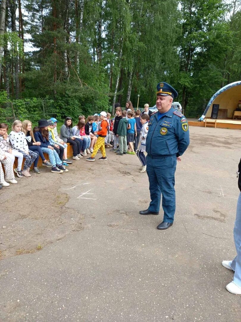 Детский оздоровительный лагерь огонек ивановская область. Дол огонек ивановская. Огонёк иваново детский лагерь. Лагерь огоньки иркутск. Лагерь огонёк ивановская область.
