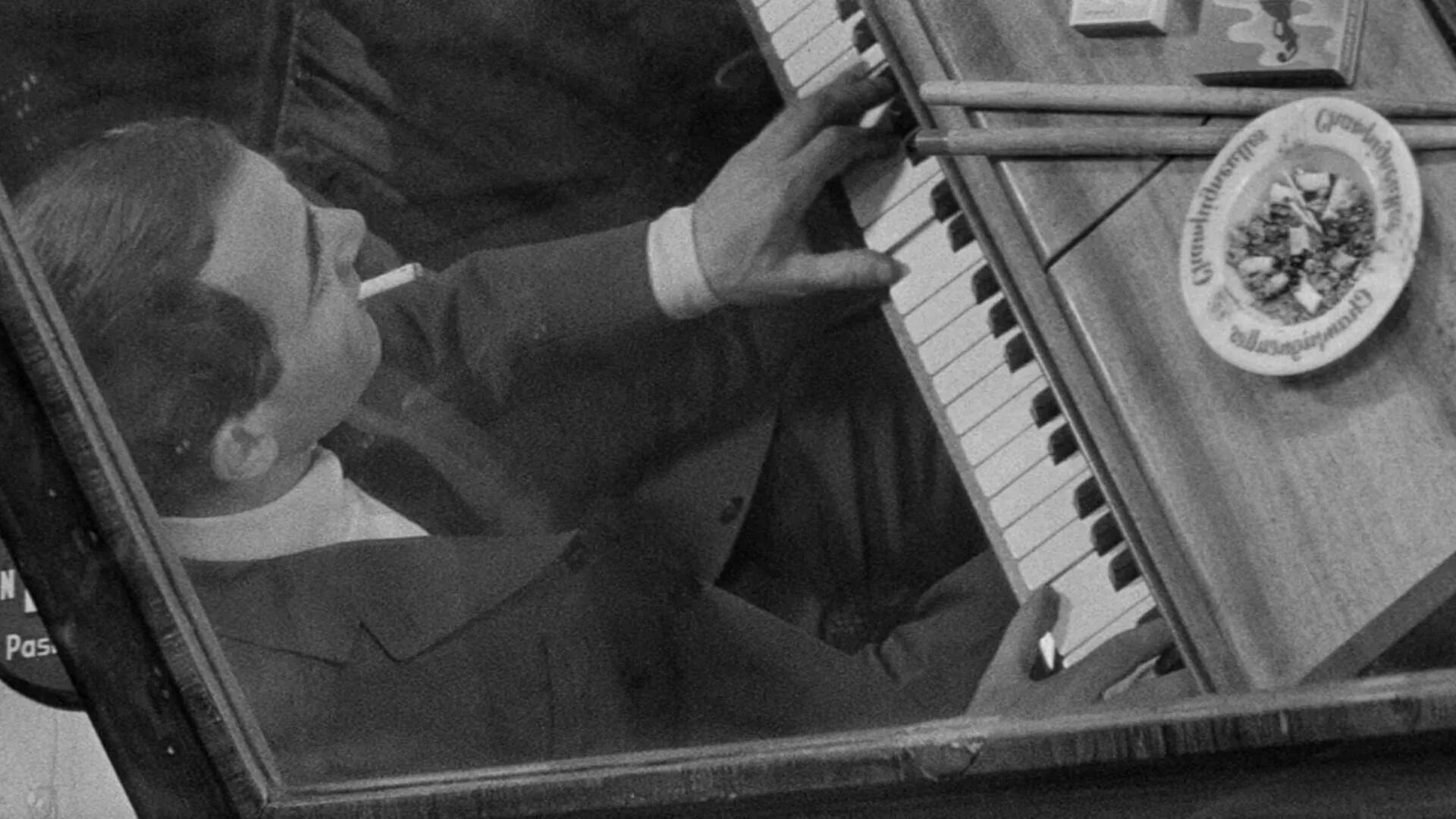 Стреляйте в пианиста 1960 кадры. Софроницкий пианист 1960.