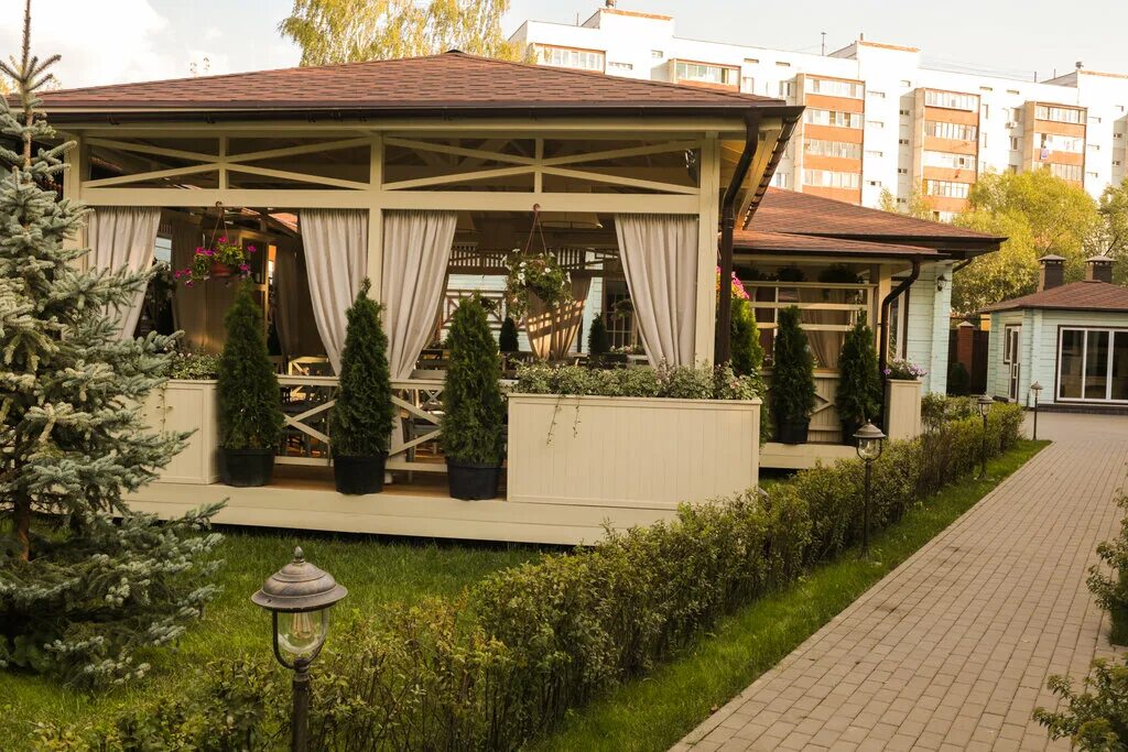 ресторан san pol люберцы. московская область люберцы улица гоголя 27а sanpol. гостевой комплекс санпол люберцы. гостевой комплекс сан поль люберцы. гостевой комплекс сан поль люберцы.