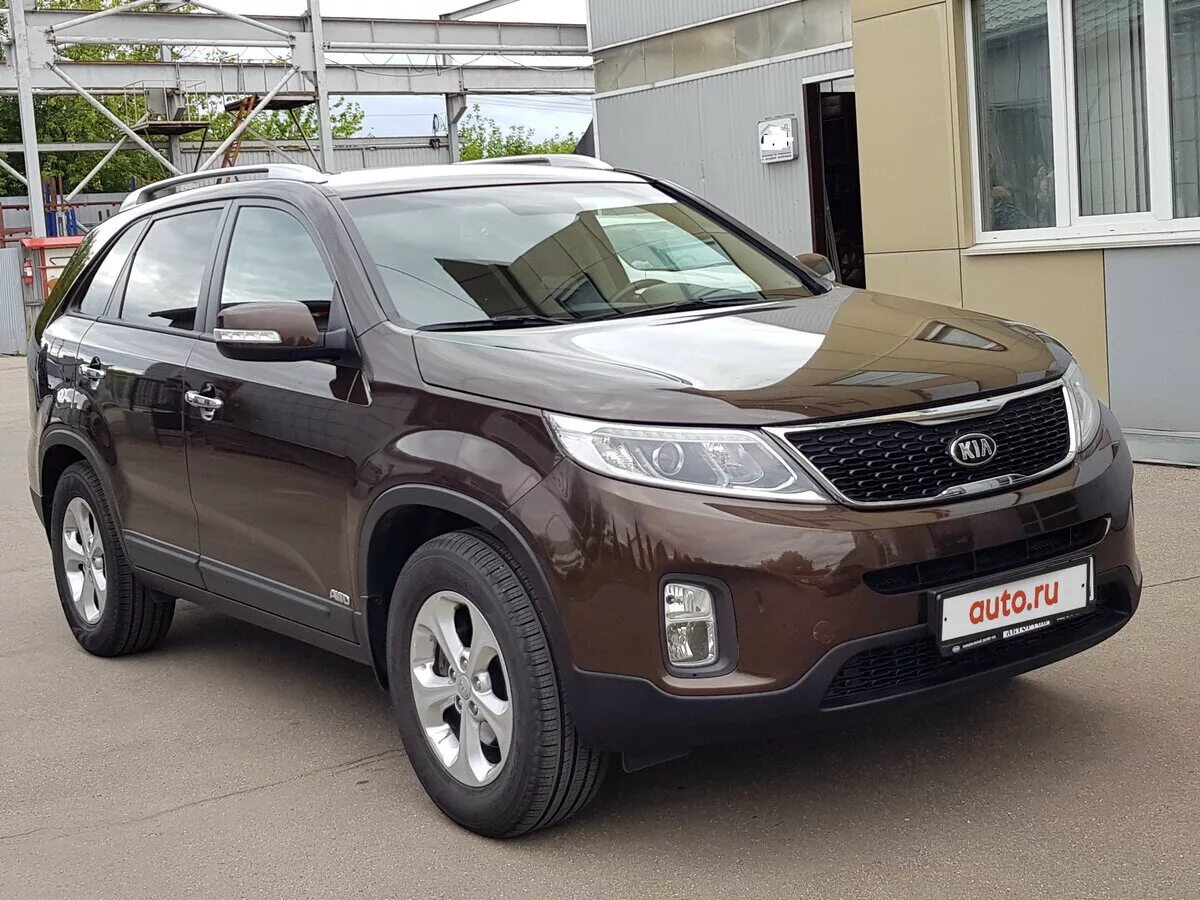 Киа Соренто коричневый 2017. Кия Соренто 2.4 МТ. Джип кия Соренто. Kia Sorento II 2.4 MT (175 Л.С.) [2011]. Куплю автомобиль киа соренто