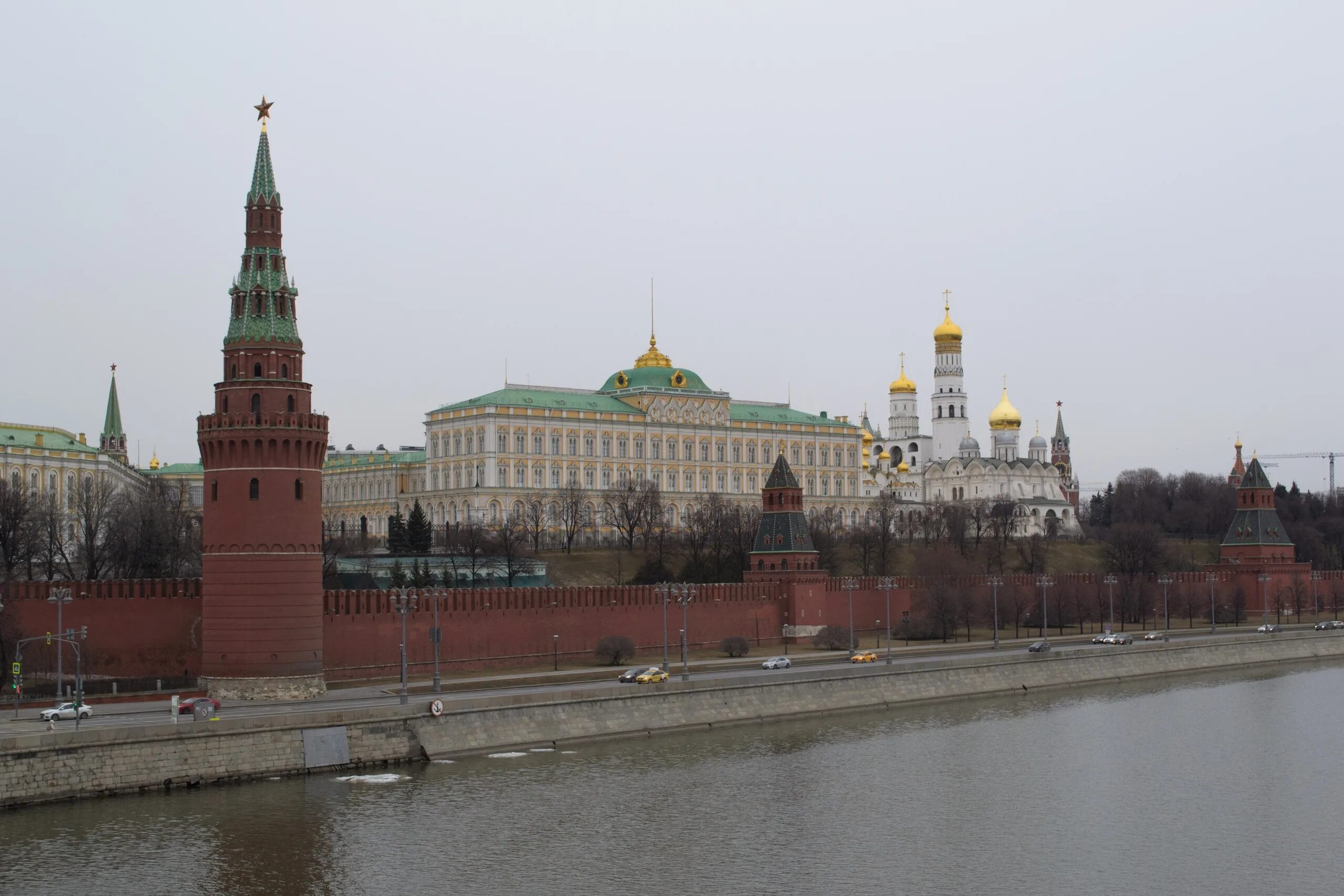 Статус столицы рф. Москва статус столицы. Жизнь в Кремле. Москве возвращен статус столицы.