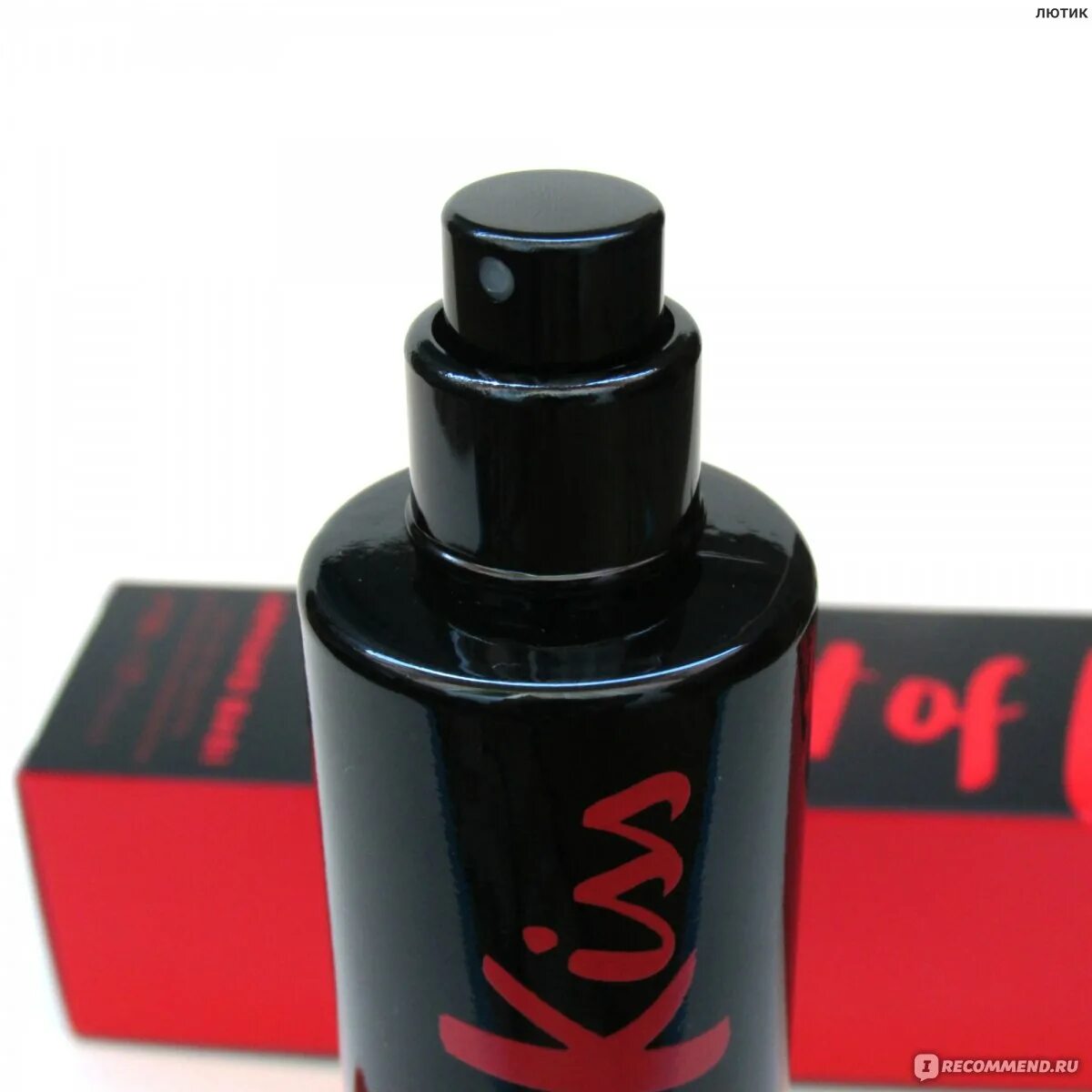 Armand basi kiss. Духи Armand basi Scent of Kiss. Armand basi Scent of Kiss EDT 50ml. Armand basi Scent of Kiss туалетная вода женская 50. Armand basi Scent of Kiss w EDT 50ml.