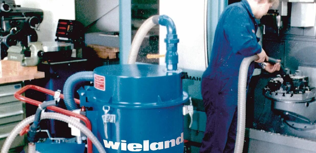 Пневмосистема для откачки сож techlube cleaner 200 rev. Пневматическая система для откачки с бочки 200л. Откачка сож. Piusi suzzarablue ac pump 230/50 запчасти. Заправочный модуль зм-4000.
