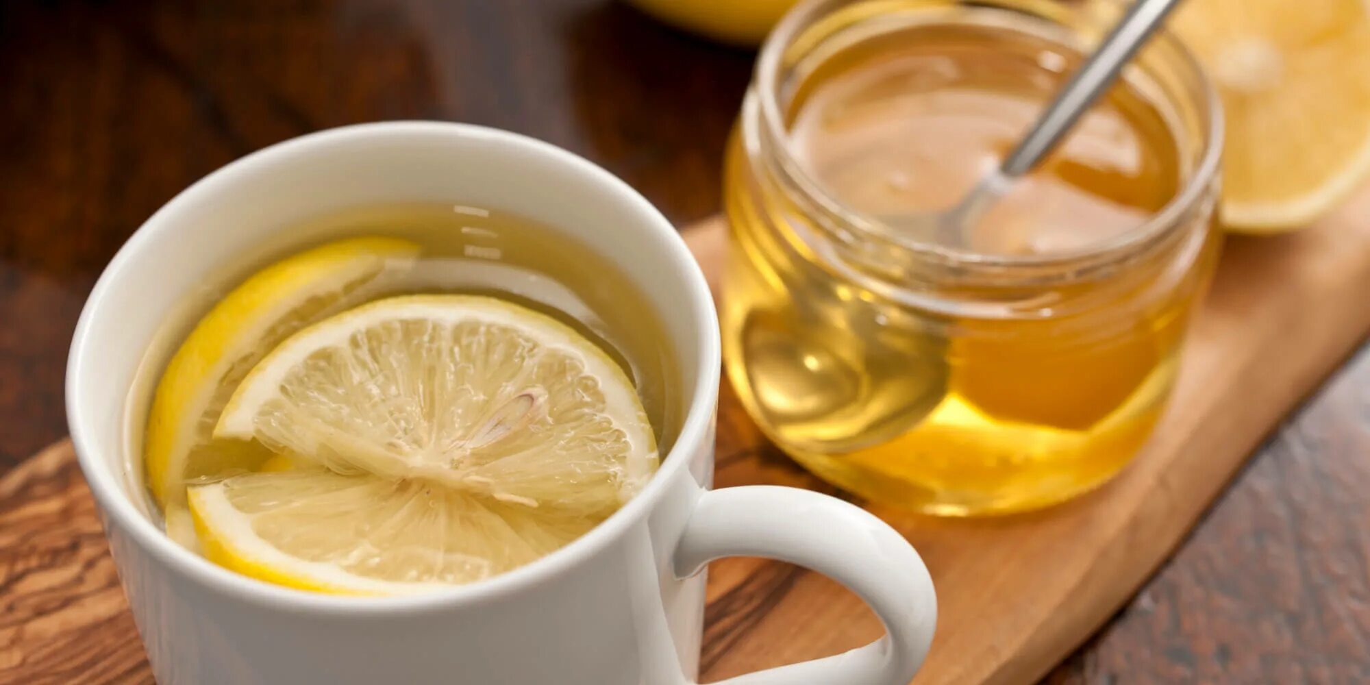 Чай с лимоном. Чай с лимоном и медом. Зеленый чай с лимоном. Зеленый чай с медом и лимоном. Черный чай с медом