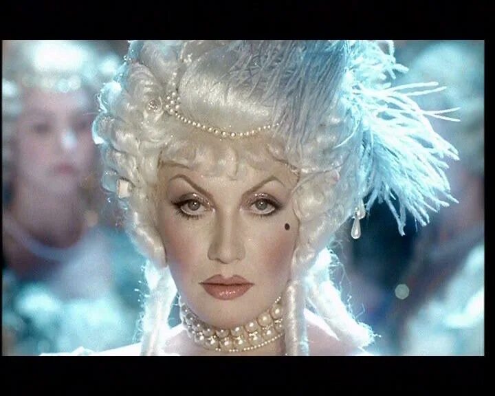 Три зимы я верила таисия. Таисия повалий три зимы минус. Три зимы таисия повалий текст. Три зимы таисия повалий клип. Таисия повалий угадай мелодию.