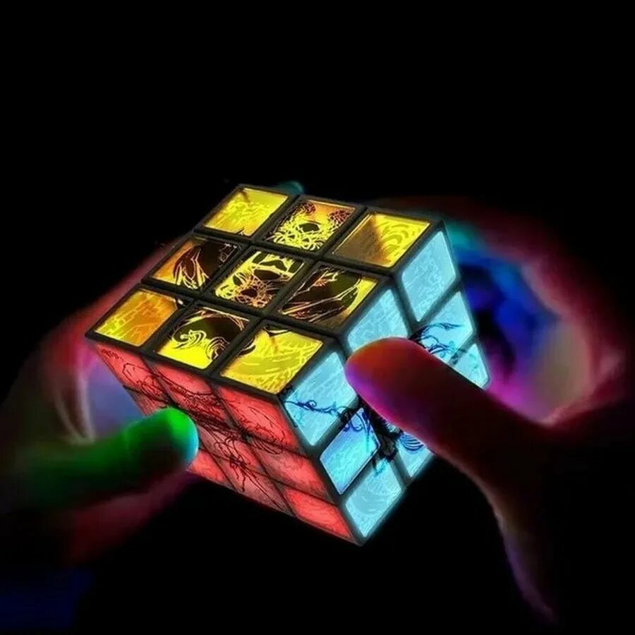 Включи рубик. Кубик Рубика Yuxin. Прозрачный кубик Рубика 3х3х3. Самый большой кубик Рубика 33х33х33. Кубик Рубика 33 на 33.