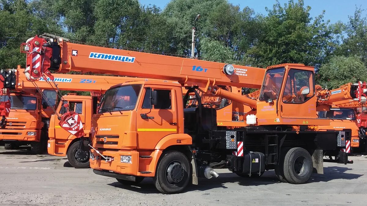 Кс 35719-1-02 камаз-43253. Кс35719 камаз. Кран автомобильный кс-35719-7 на шасси камаз-43118 (с гуськом) на кпг. Клинцы кс 35719-5. Автокран кс-35719-7-02.