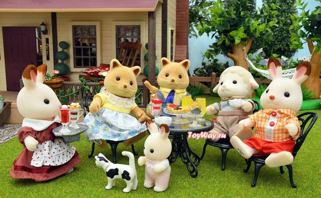 Фэмили. Sylvanian Families семья Лис. Сильвания Фэмили семья лисичек. Сильваниан Фэмили семья лисиц. Сильвания Фэмили 1985.