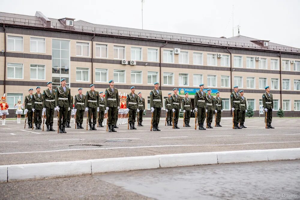 Рязанское высшее командное училище. Рязанское высшее воздушно-десантное училище казармы. РВВДКУ курсанты казармы.